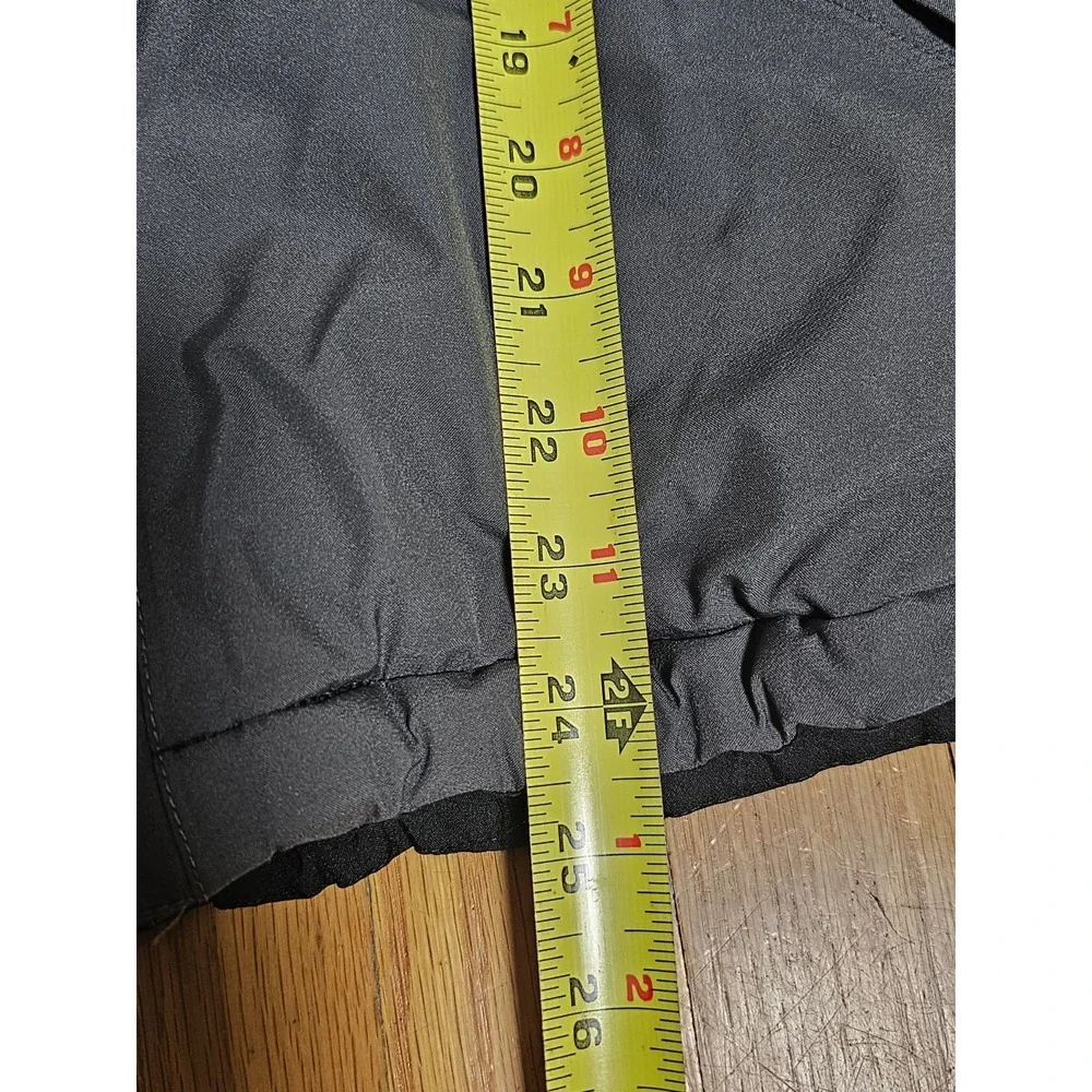The North Face Hyvent Hooded Insulated Jacket Black/Gray Boys Size L 14/16
